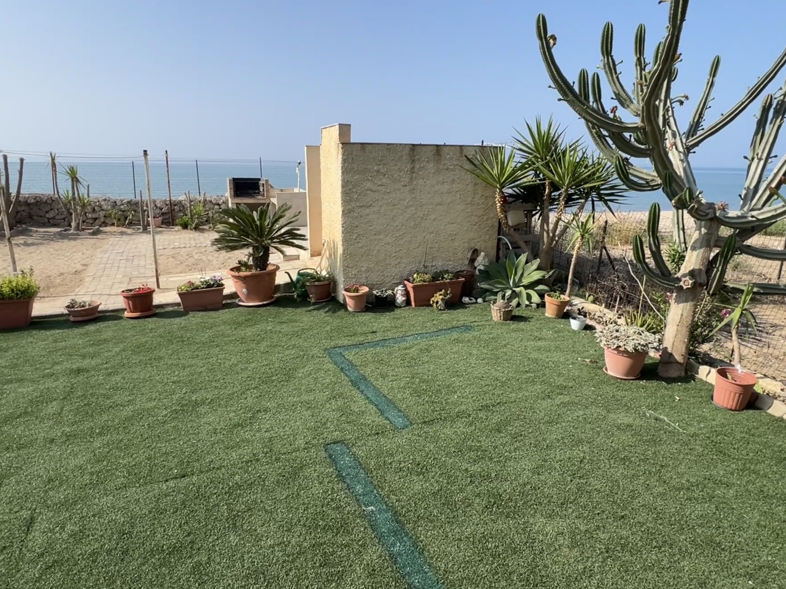 VILLETTA BIFAMILIARE in vendita in Via Soldato Vinciguerra 2 CONTRADA PLAYA