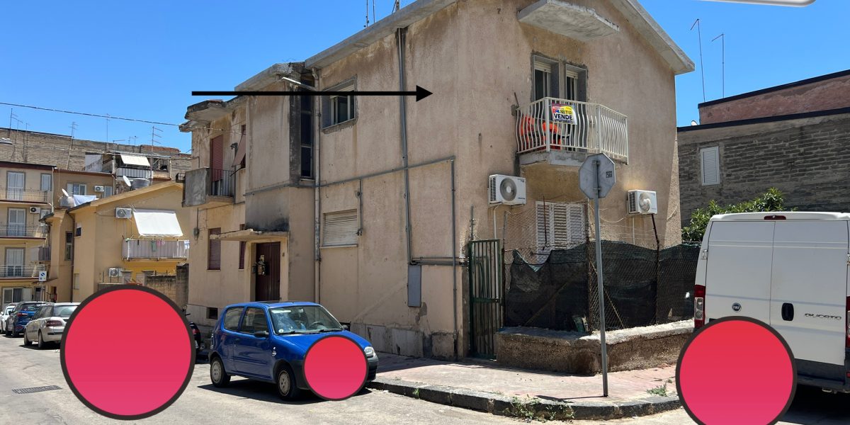 Appartamento in vendita in Via Montebello 40
