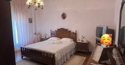 Appartamento primo piano zona via Palma