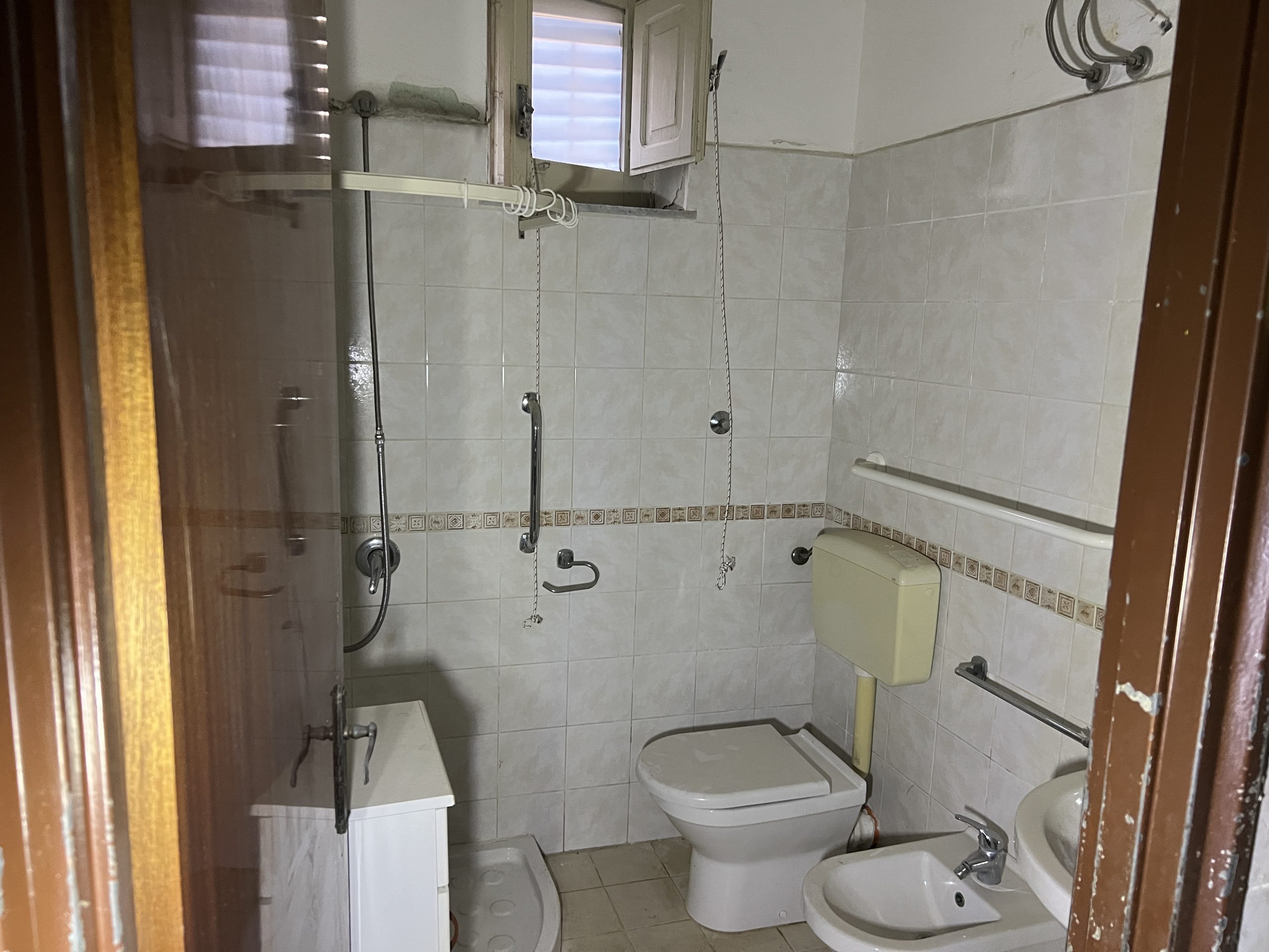 Casa indipendente cortile Ustica (zona conceria)