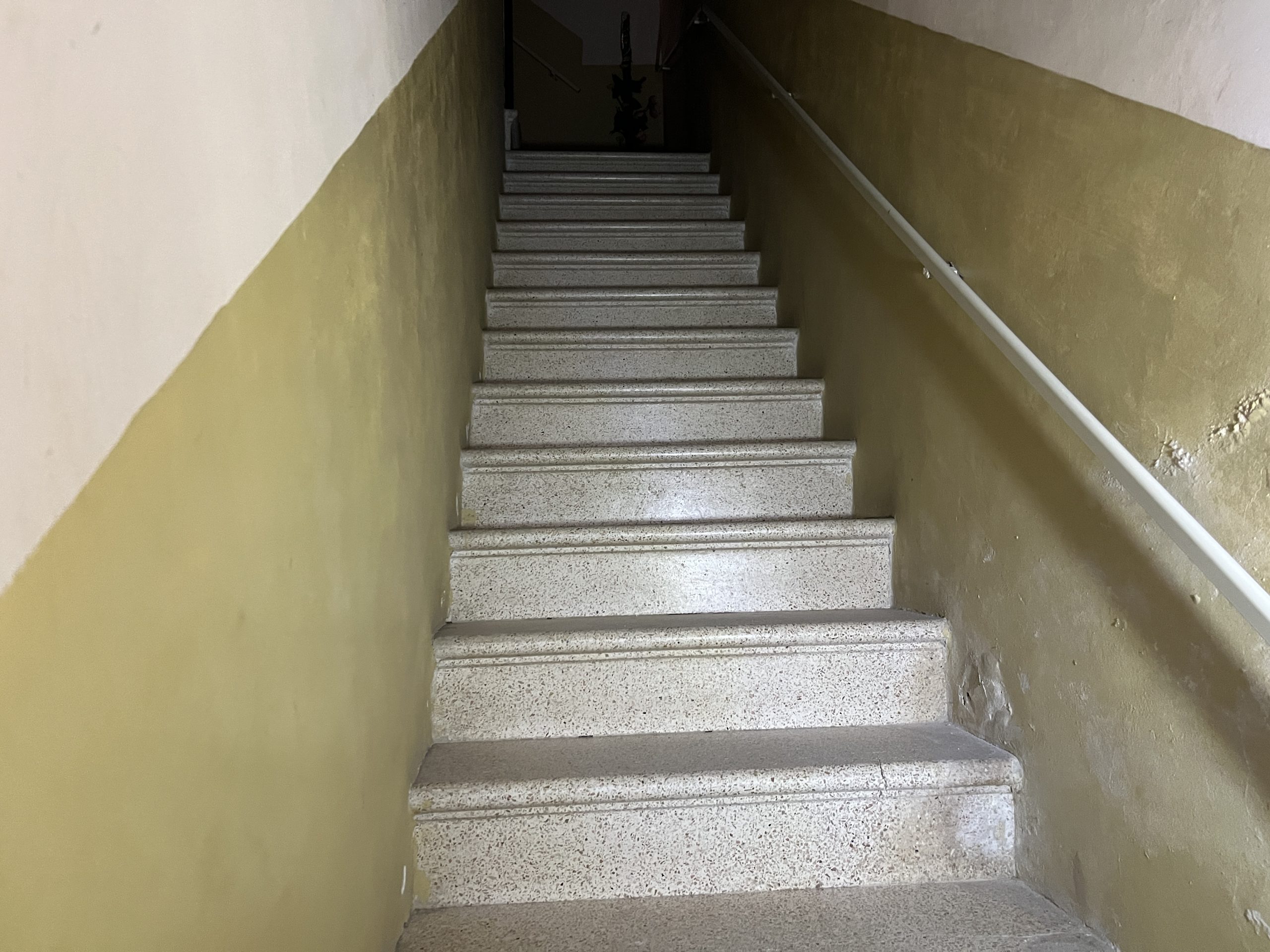 Casa indipendente cortile Ustica (zona conceria)